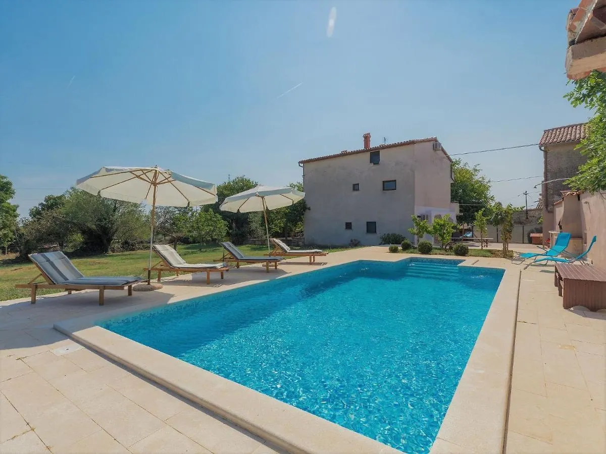 Holiday Home Lancin - Rca452 By Interhome Marcana 0*,